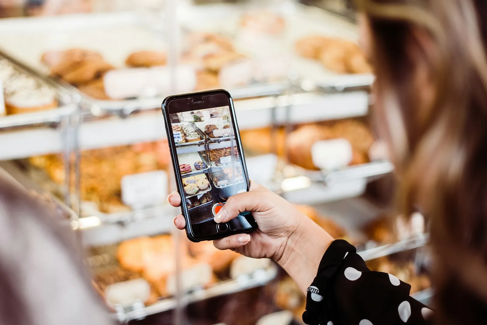 Studio-Quality Photos and Video Just Got Cheap Enough for Anyone